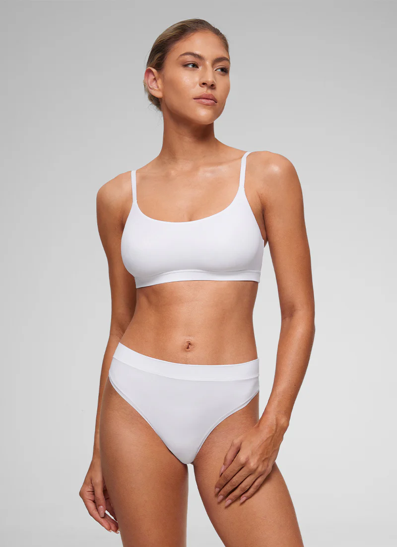Softhold Double Lined Adjustable Bralette - Image 14