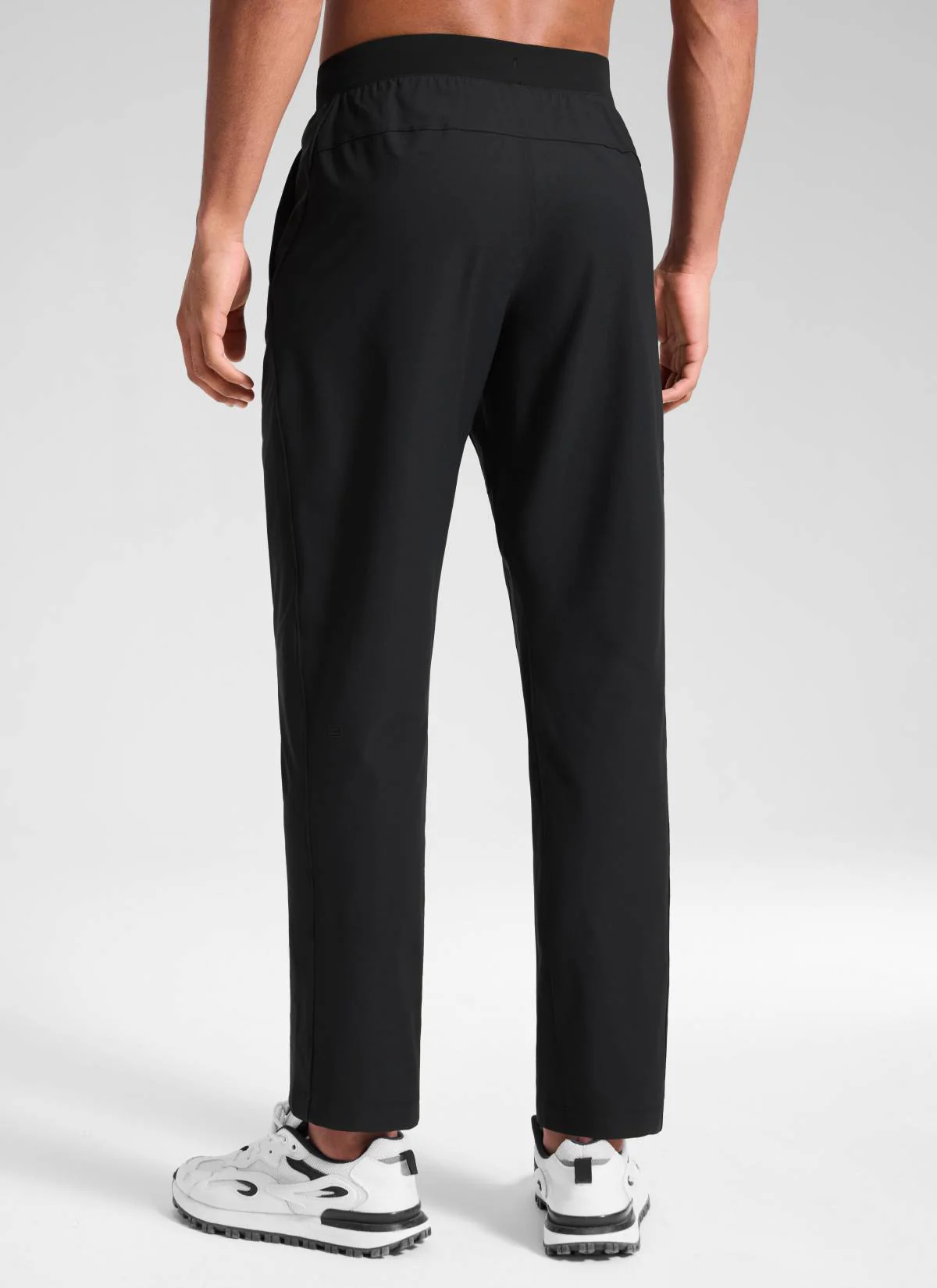 Workout Daily Pocket Sweatpant 30" - Image 7