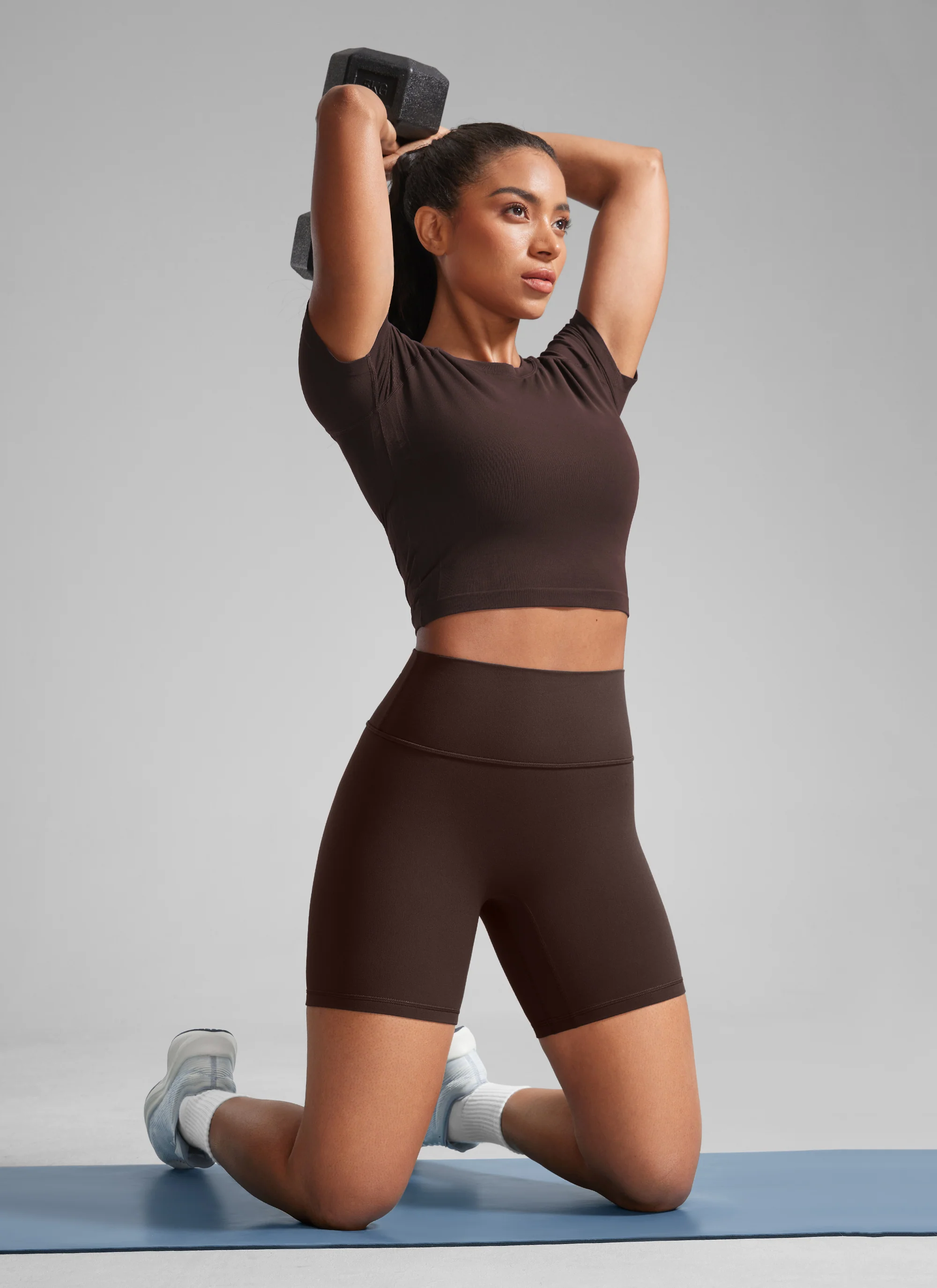Secretsculpt™ No Front Seam Shorts 6'' - Image 21