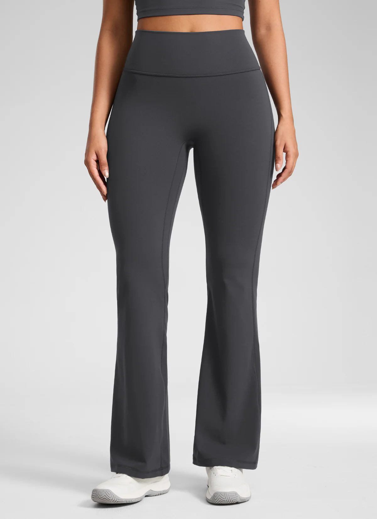 Secretsculpt™ No Front Seam Flare Legging 31''