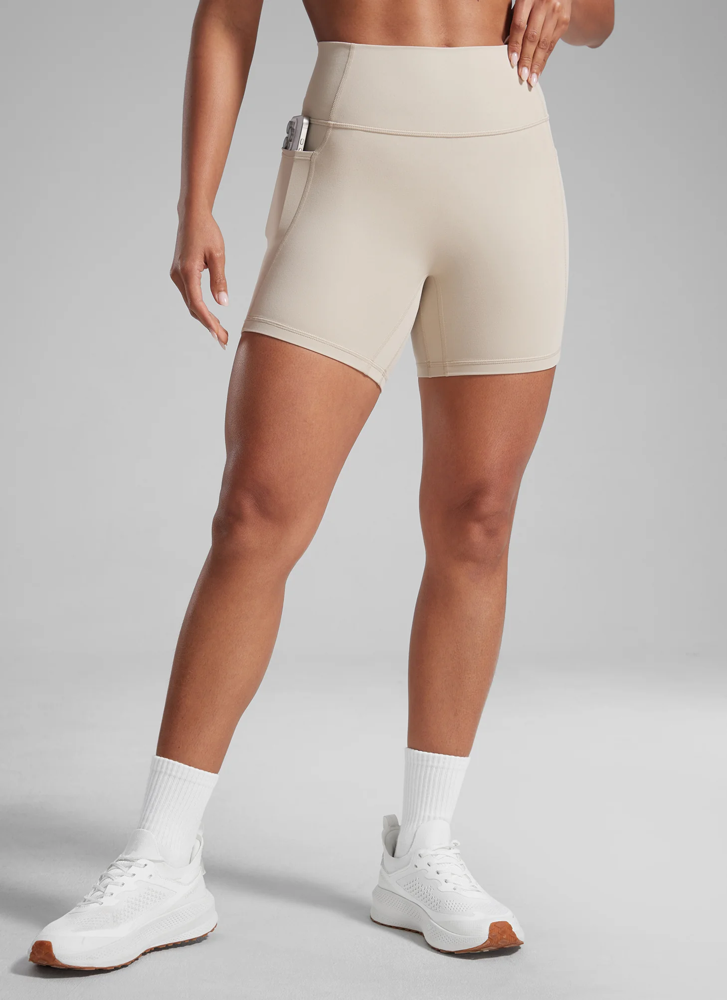 Secretsculpt™ No Front Seam Pocket Shorts 5'' - Image 25