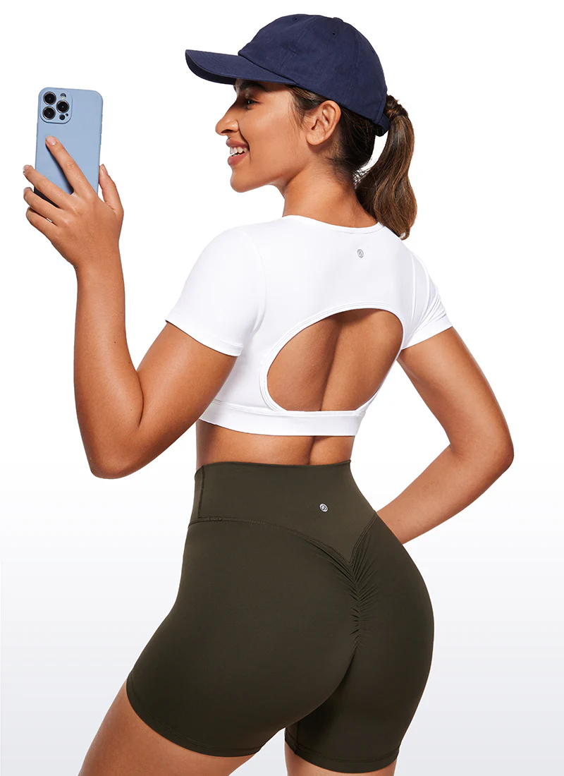 Butterluxe Open Back Cropped Short Sleeves - Image 11