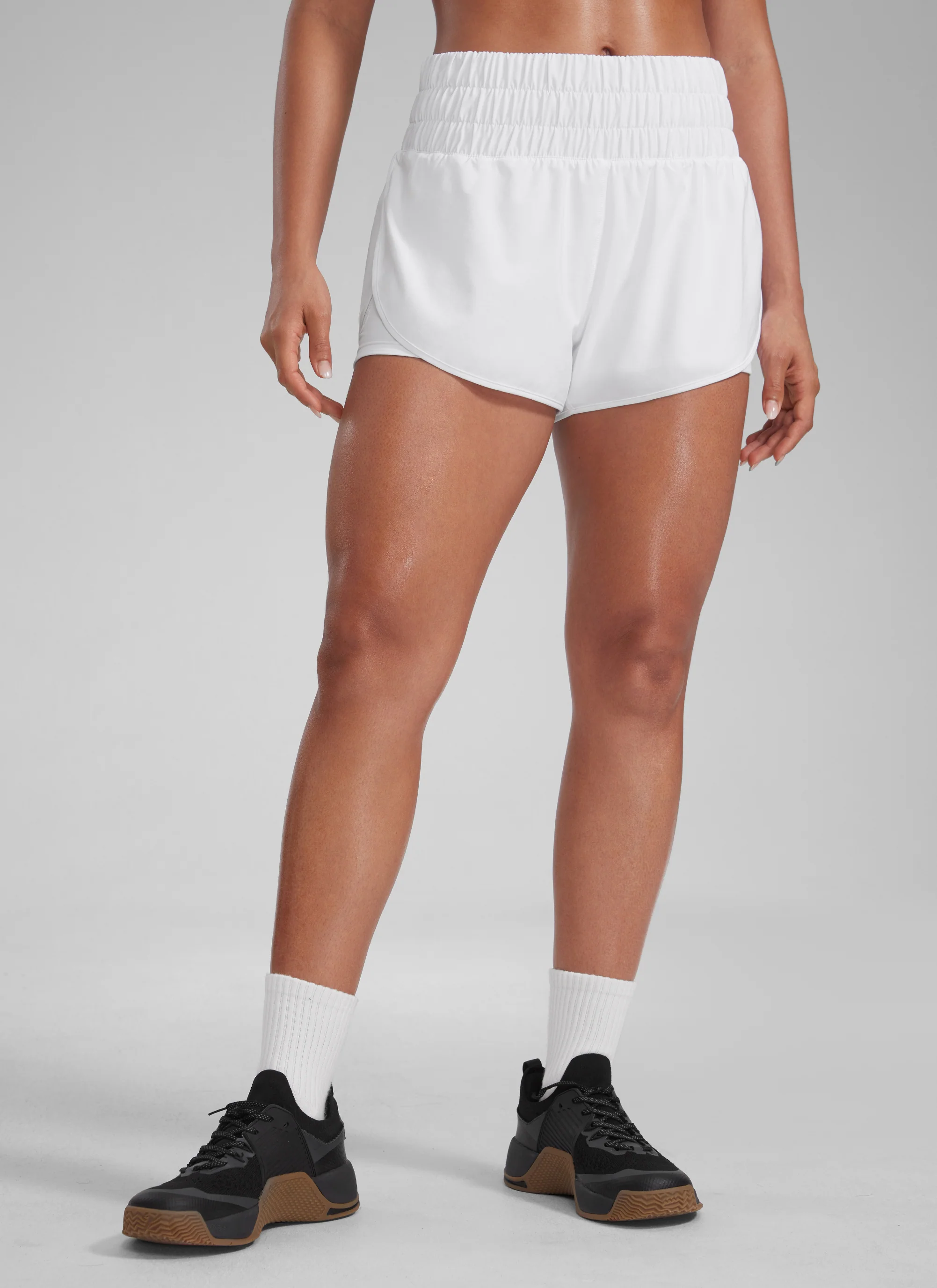 Feathery-Fit Soft  2 in 1 High Rise Shorts 3'' - Image 10
