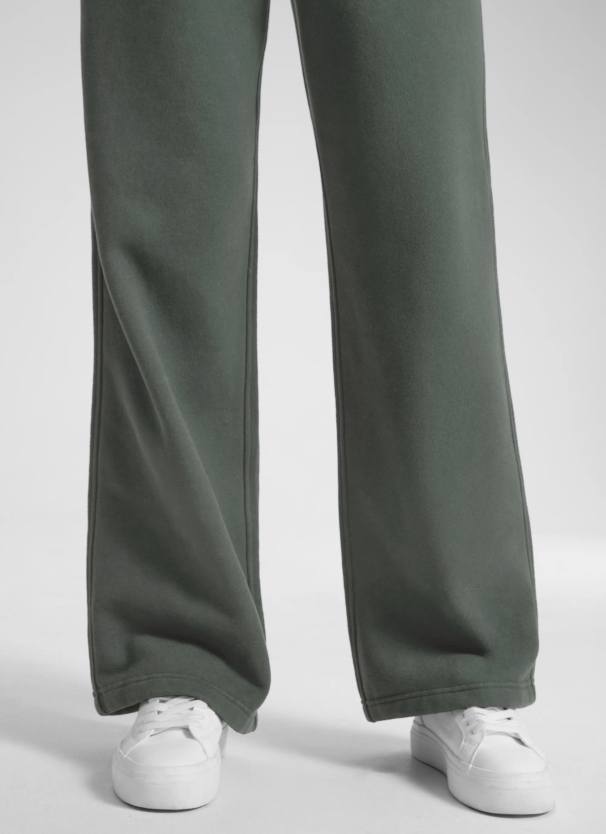 Fleece Lined Straight Leg Sweatpant 30'' - Image 12