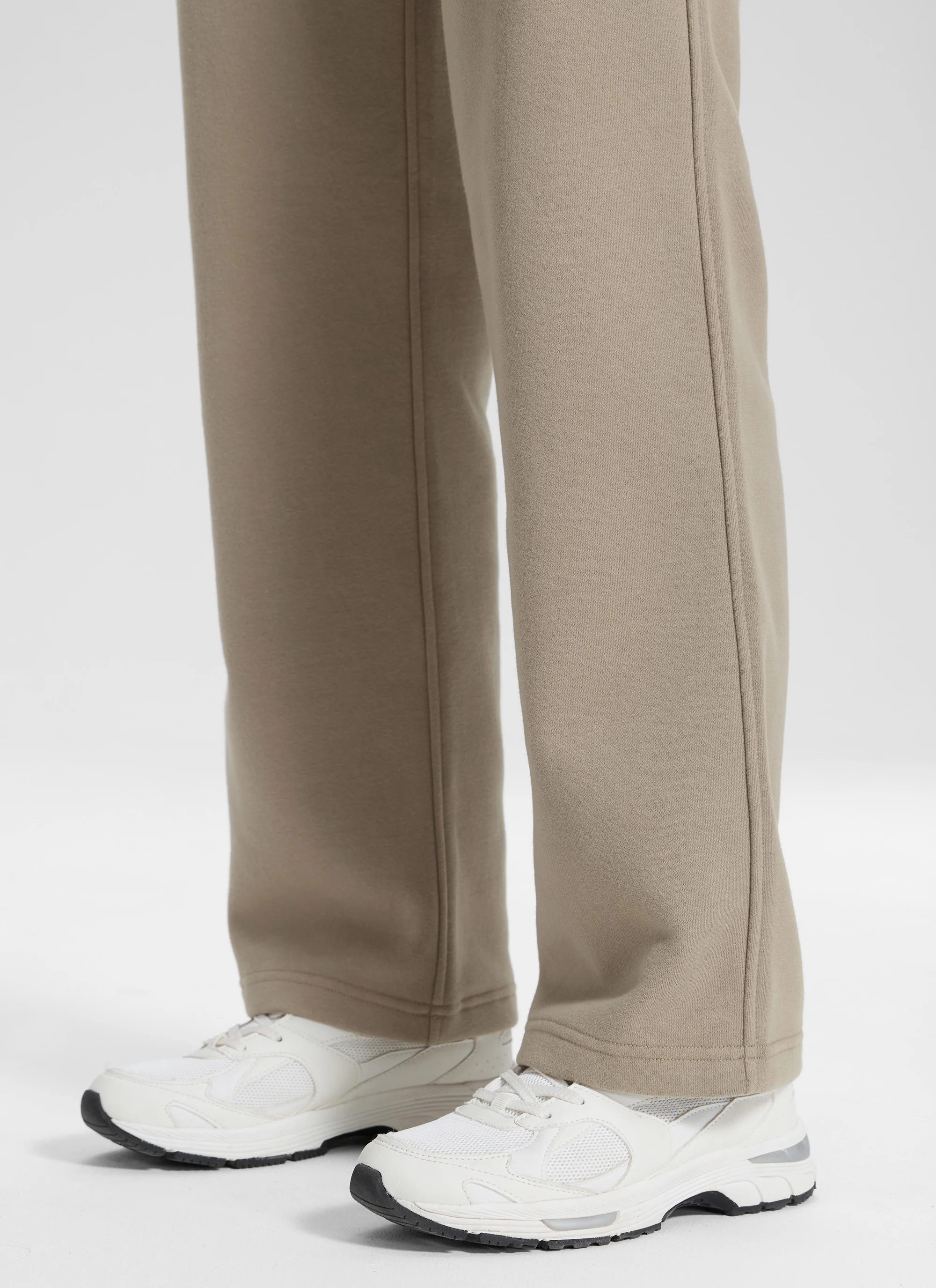 Fleece Lined Straight Leg Sweatpant 30'' - Image 17