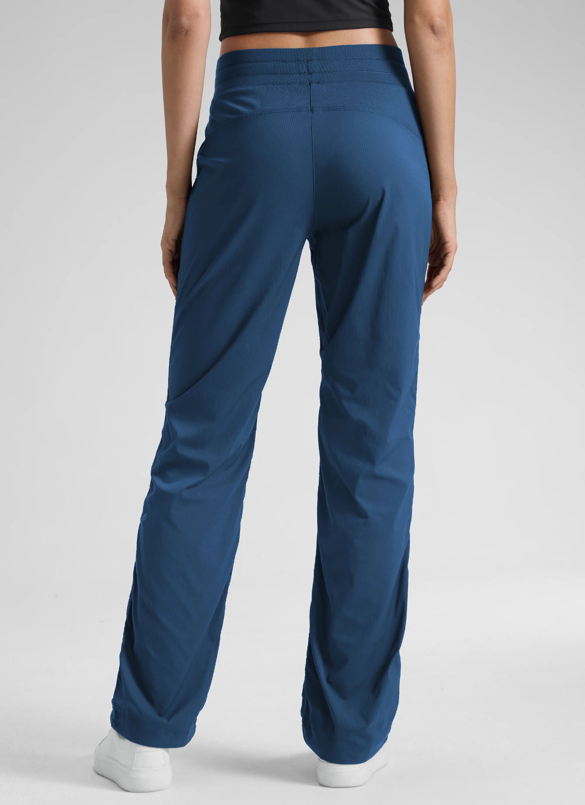 Lightweight Straight Leg Pocket Pant 30" - Image 38