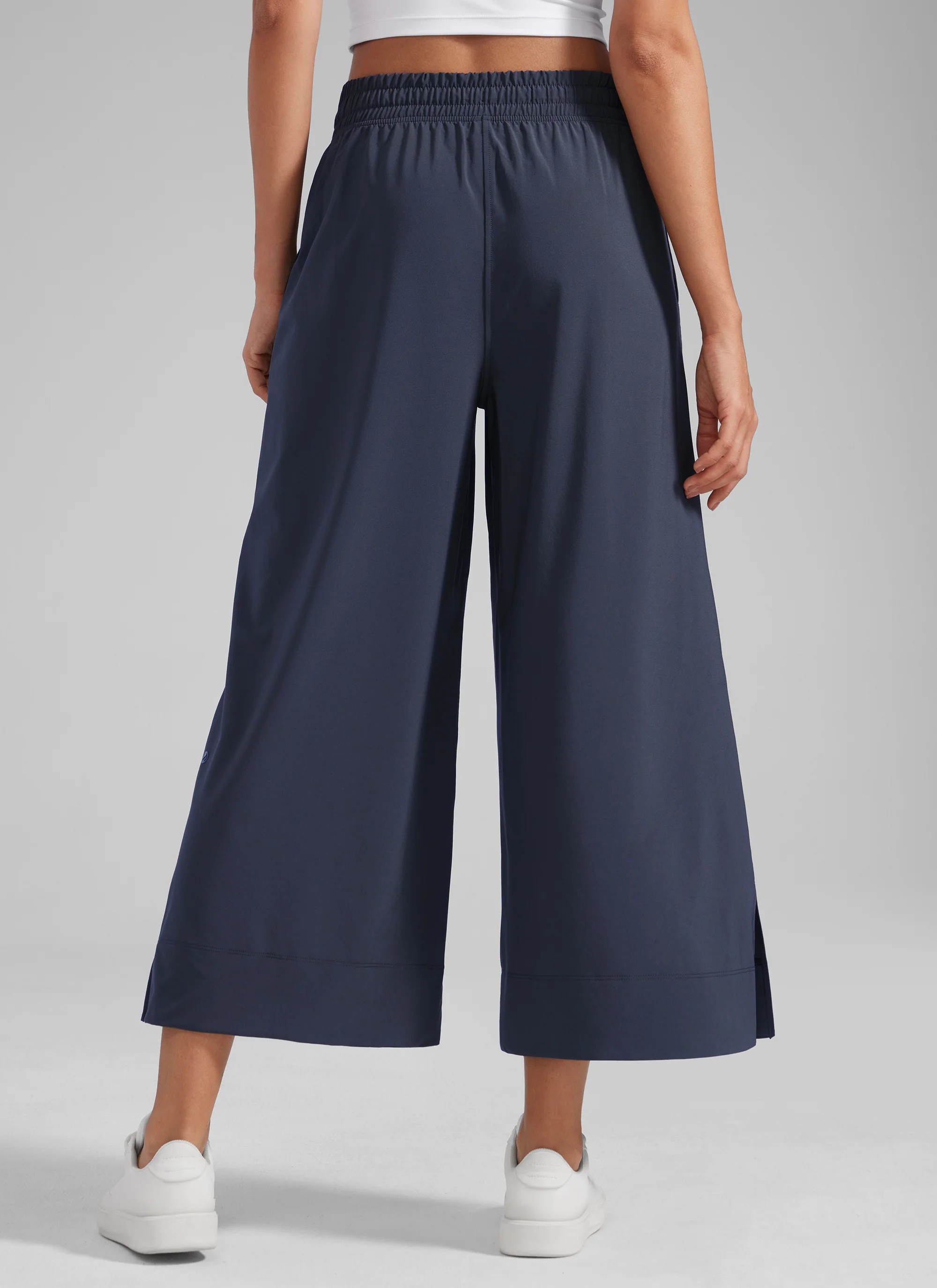 Feathery-Fit Soft Pocket High Rise Pant 25'' - Image 30