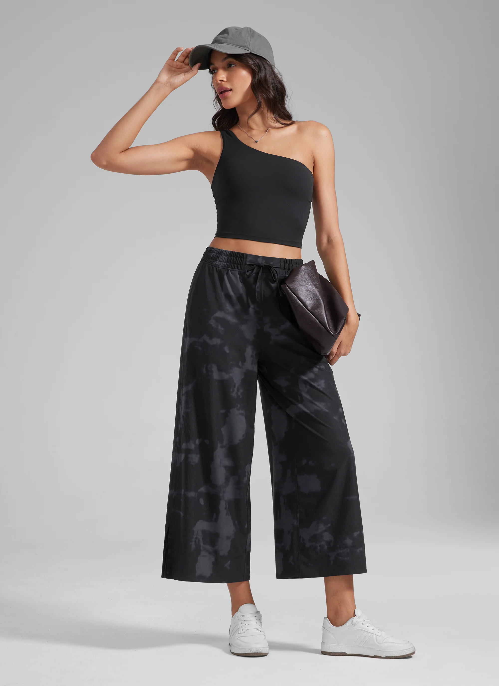 Feathery-Fit Soft Pocket High Rise Pant 25'' - Image 12