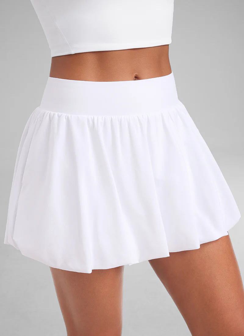 Feathery-Fit Soft Bubble Hem Balloon Ruffle Skort - Image 15