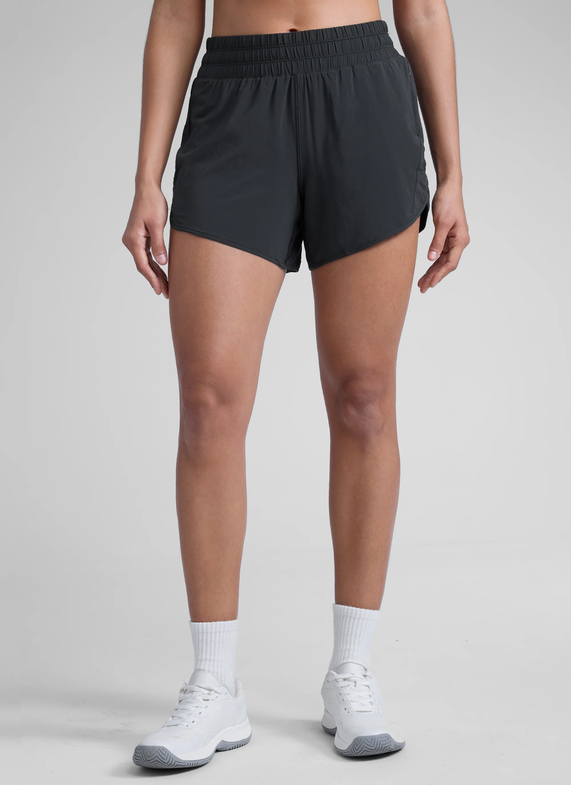 Feathery-Fit Soft Mid Rise Lined Shorts 5'' - Image 21