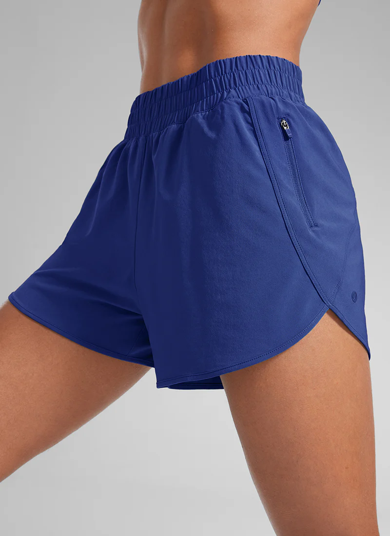 Feathery-Fit Soft High Rise Lined Shorts 3'' - Image 7