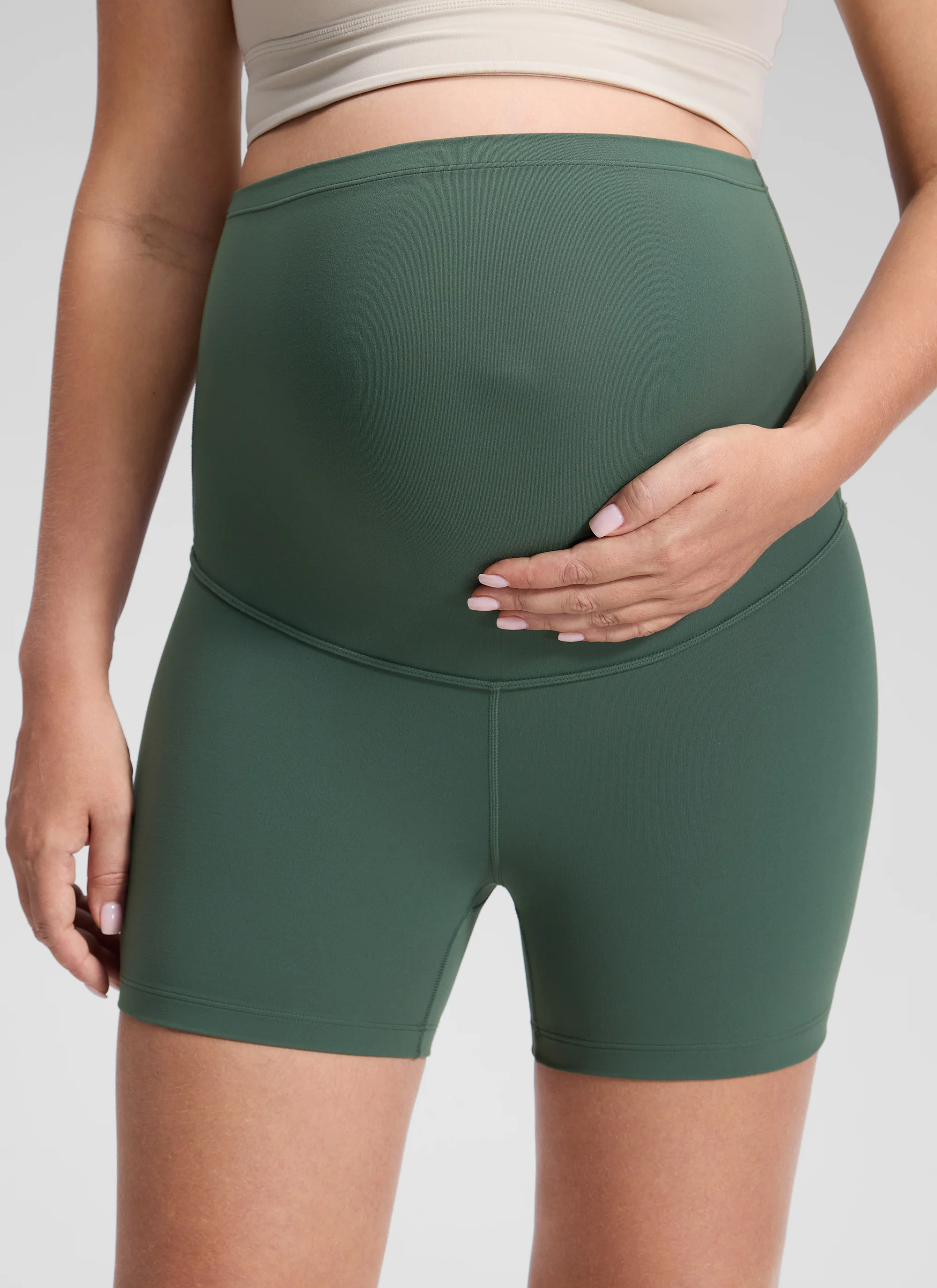 Butterluxe Maternity Origin Shorts 4'' - Image 4