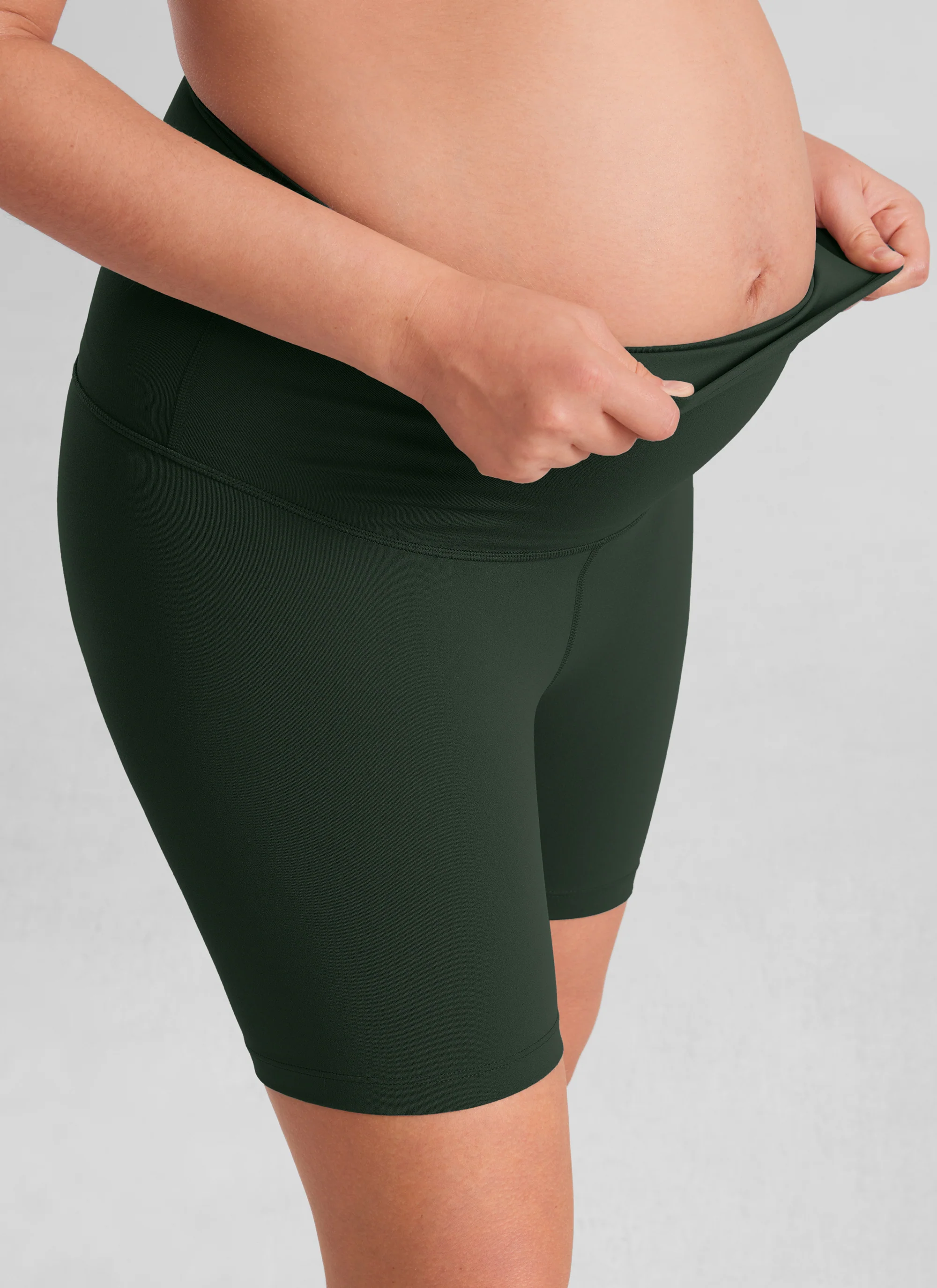 Butterluxe Maternity Origin Shorts 6'' - Image 42